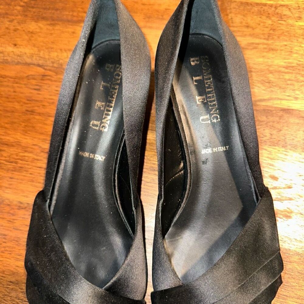 Nwob Something Bleu Breanna Satin Kitten Heel Shoe — image 7 of 8